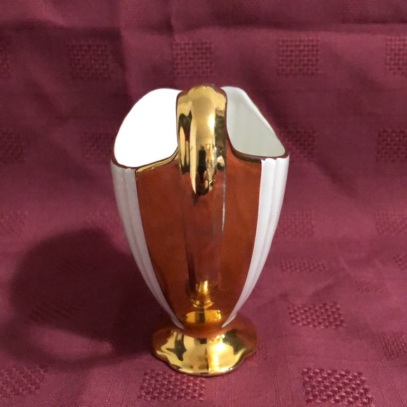 🇬🇧Exquisite 🇬🇧Vintage Golden 50th Anniversary Royal Winton Tea Set. - Picture 11 of 16